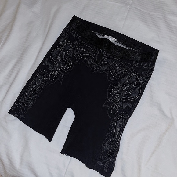 Wolford | Shorts | Wolford Om Biker 